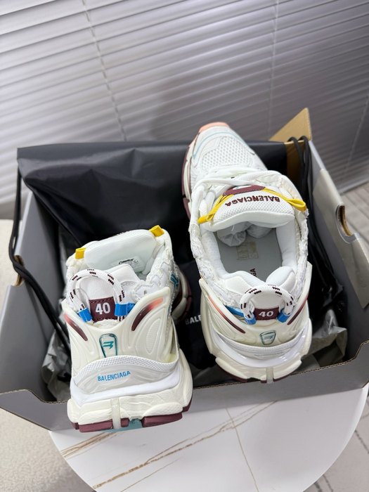 Balenciaga_shoes_	
Leather_yupoo_
AAA Quality_Track