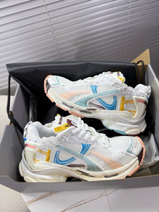 Balenciaga_shoes_	
Leather_yupoo_
AAA Quality_Track