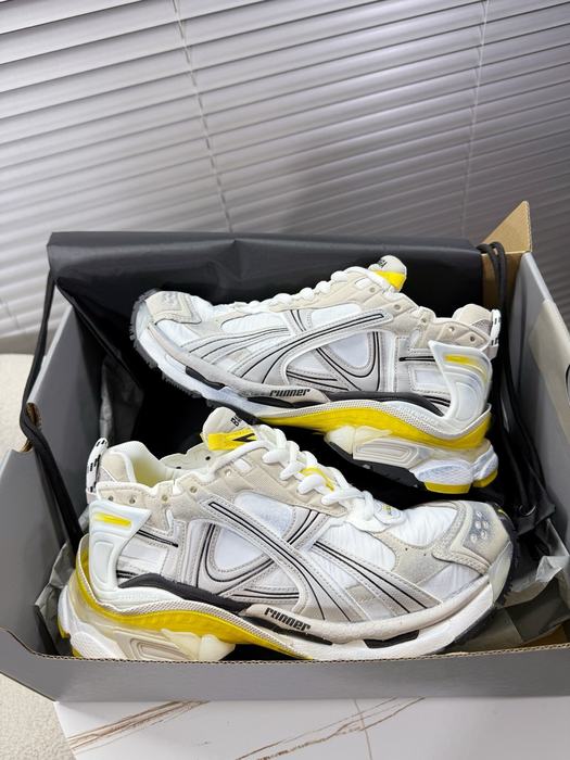 Balenciaga_shoes_	
Leather_yupoo_
AAA Quality_Track