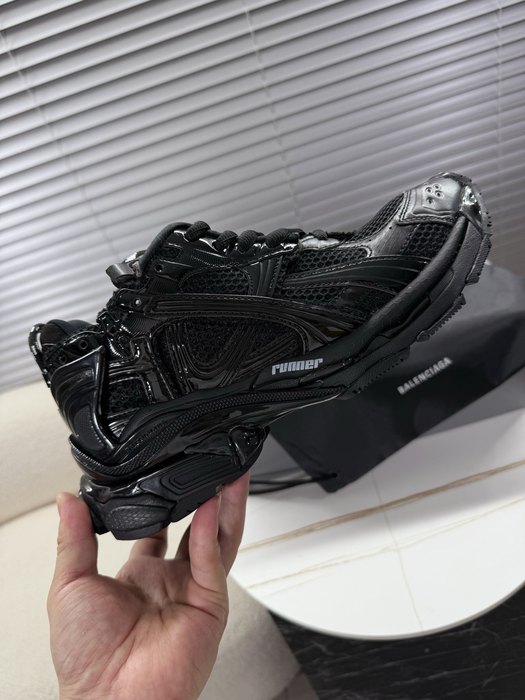 Balenciaga_shoes_	
Leather_yupoo_
AAA Quality_Track
