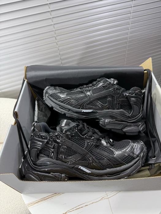 Balenciaga_shoes_	
Leather_yupoo_
AAA Quality_Track