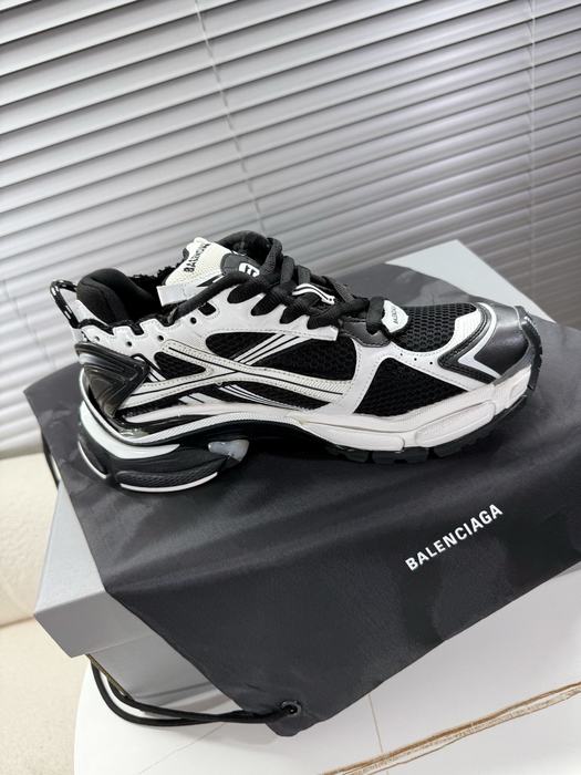 Balenciaga_shoes_	
Leather_yupoo_
AAA Quality_Track