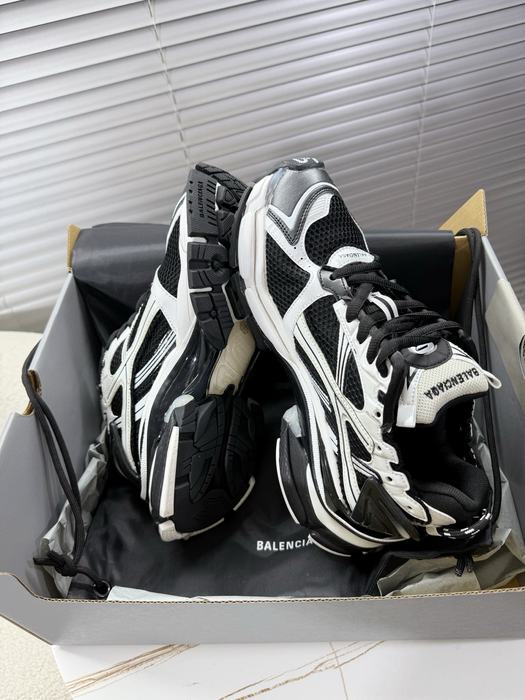 Balenciaga_shoes_	
Leather_yupoo_
AAA Quality_Track