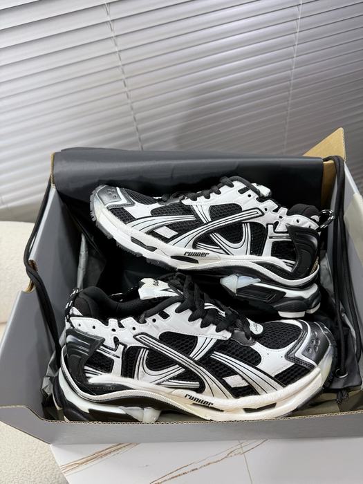 Balenciaga_shoes_	
Leather_yupoo_
AAA Quality_Track