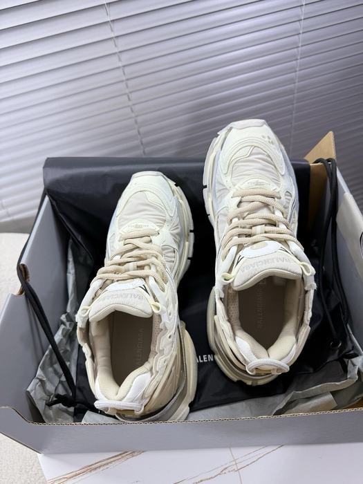 Balenciaga_shoes_	
Leather_yupoo_
AAA Quality_Track