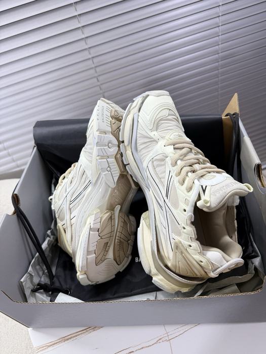 Balenciaga_shoes_	
Leather_yupoo_
AAA Quality_Track