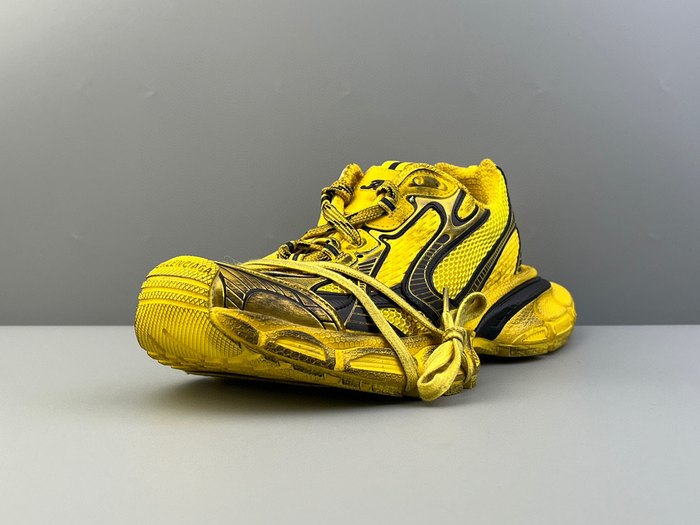 Balenciaga_shoes_	
Leather_yupoo_
AAA Quality_Track