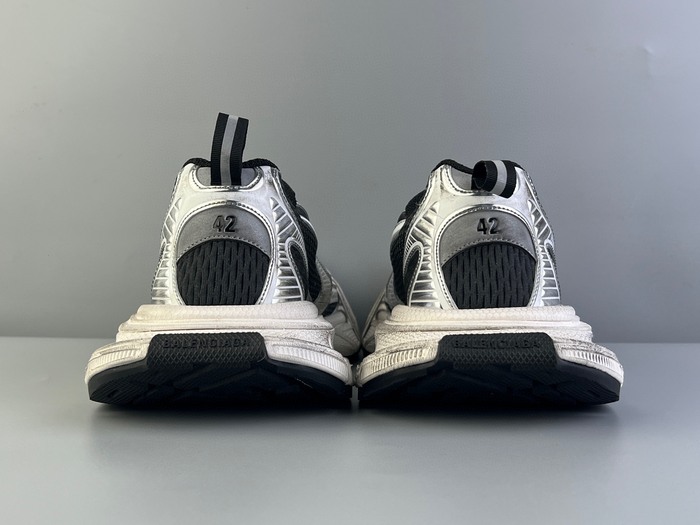 Balenciaga_shoes_	
Leather_yupoo_
AAA Quality_Track