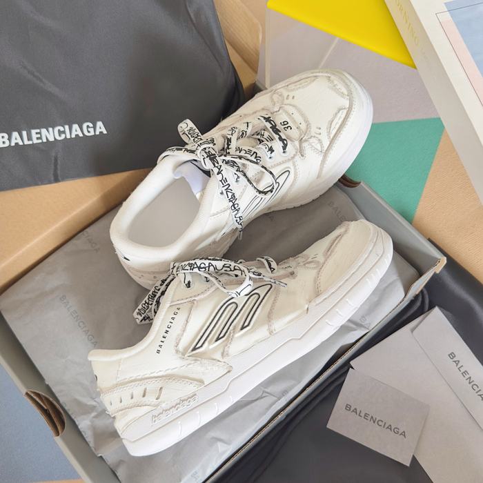 Balenciaga_shoes_	
Leather_yupoo_
AAA Quality_Track