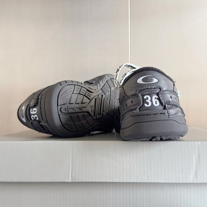 Balenciaga_shoes_	
Leather_yupoo_
AAA Quality_Track