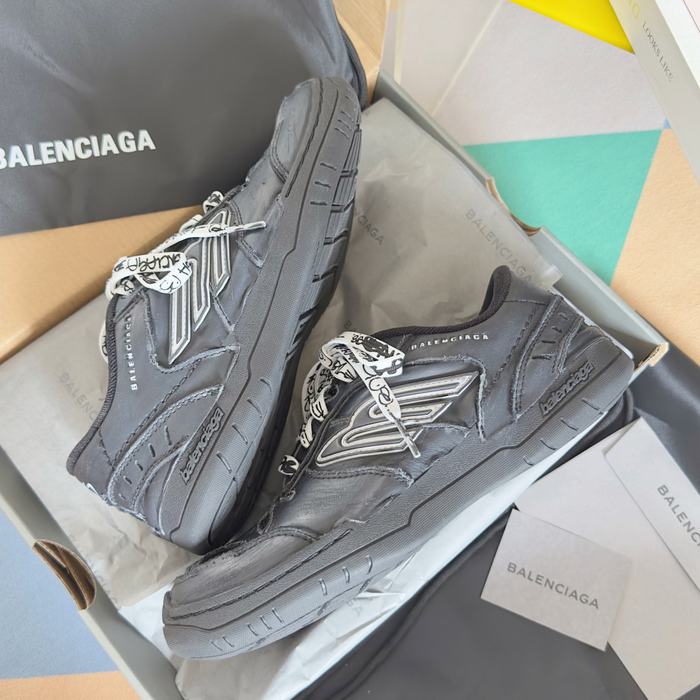 Balenciaga_shoes_	
Leather_yupoo_
AAA Quality_Track