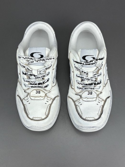 Balenciaga_shoes_	
Leather_yupoo_
AAA Quality_Track