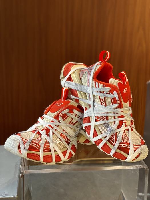 Balenciaga_shoes_	
Leather_yupoo_
AAA Quality_Track