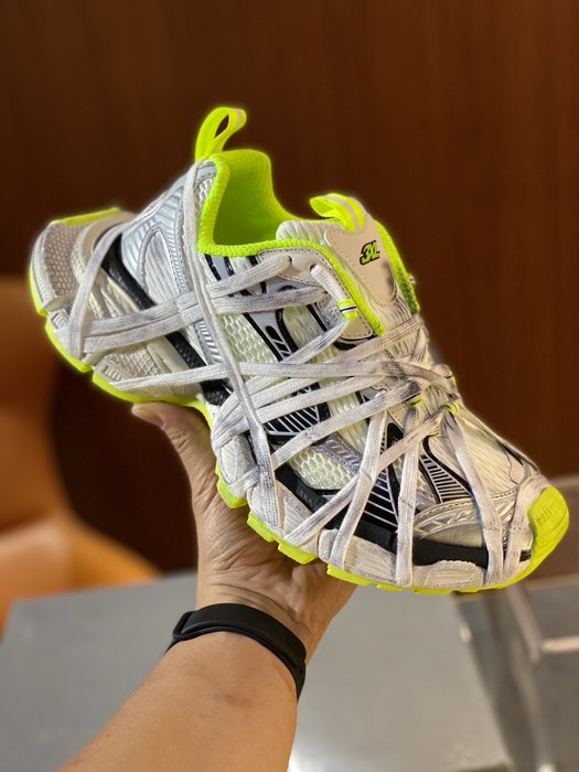 Balenciaga_shoes_	
Leather_yupoo_
AAA Quality_Track