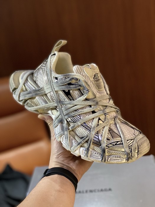 Balenciaga_shoes_	
Leather_yupoo_
AAA Quality_Track