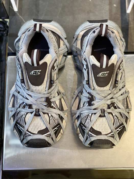 Balenciaga_shoes_	
Leather_yupoo_
AAA Quality_Track