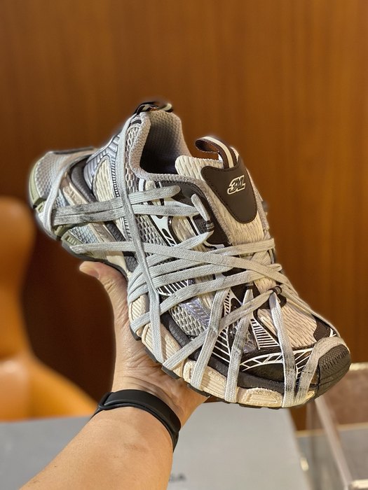 Balenciaga_shoes_	
Leather_yupoo_
AAA Quality_Track