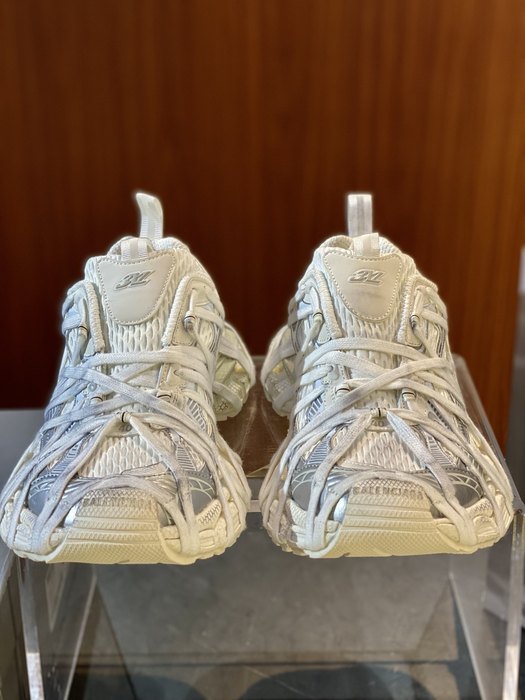 Balenciaga_shoes_	
Leather_yupoo_
AAA Quality_Track