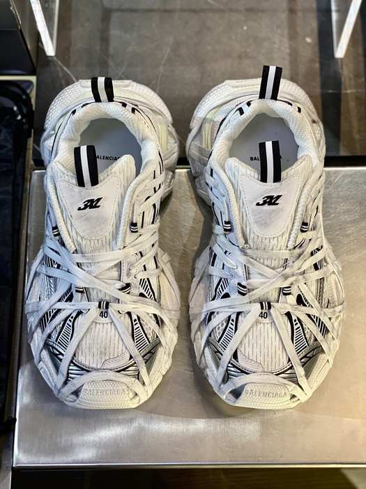 Balenciaga_shoes_	
Leather_yupoo_
AAA Quality_Track