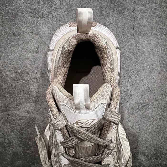 Balenciaga_shoes_	
Leather_yupoo_
AAA Quality_Track