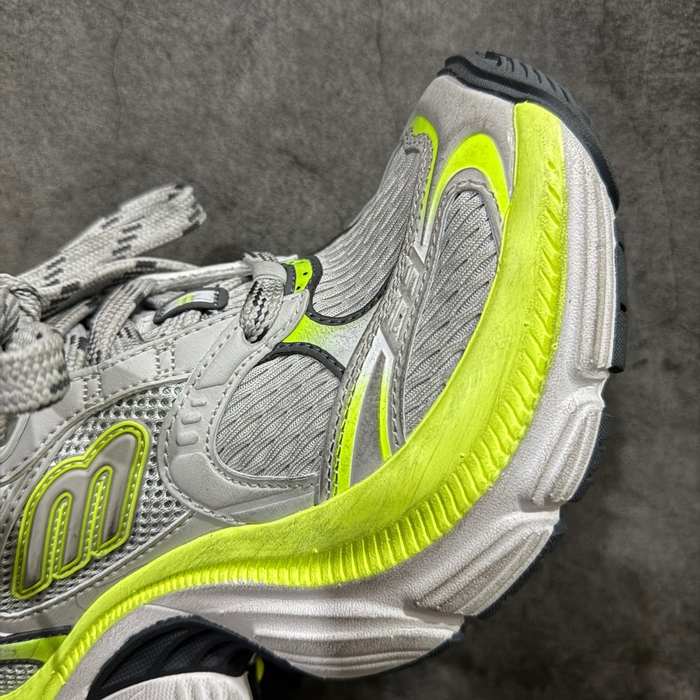 Balenciaga_shoes_	
Leather_yupoo_
AAA Quality_Track