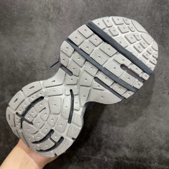 Balenciaga_shoes_	
Leather_yupoo_
AAA Quality_Track