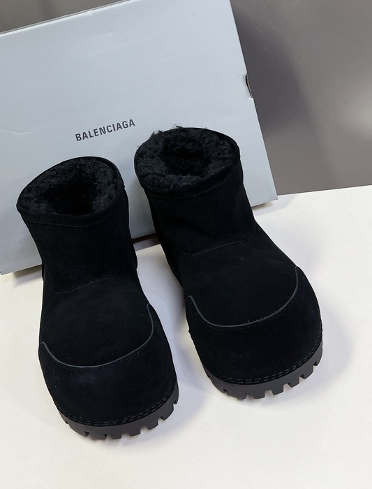 Balenciaga_shoes_	
Leather_yupoo_
AAA Quality_Track
