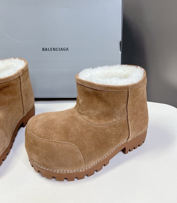 Balenciaga_shoes_	
Leather_yupoo_
AAA Quality_Track