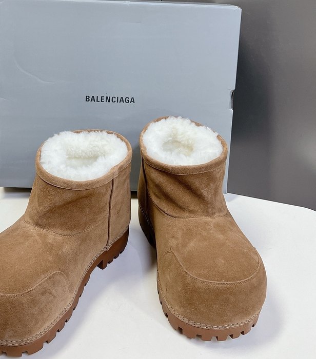 Balenciaga_shoes_	
Leather_yupoo_
AAA Quality_Track