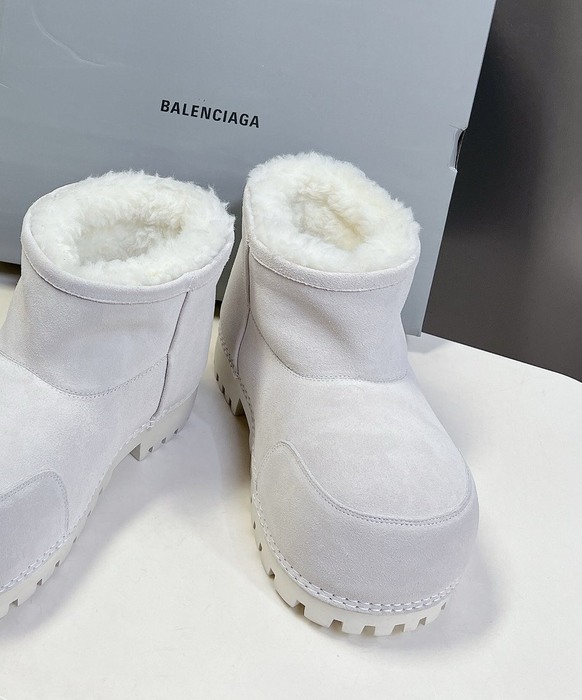 Balenciaga_shoes_	
Leather_yupoo_
AAA Quality_Track