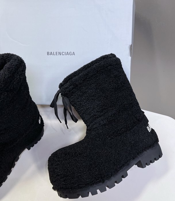 Balenciaga_shoes_	
Leather_yupoo_
AAA Quality_Track