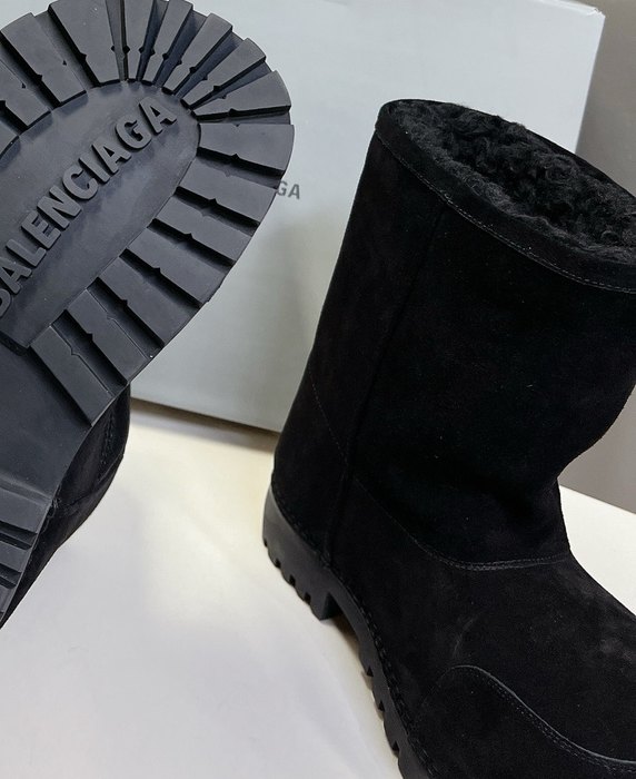 Balenciaga_shoes_	
Leather_yupoo_
AAA Quality_Track