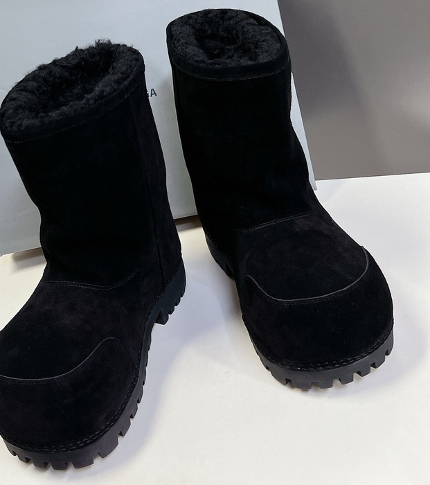 Balenciaga_shoes_	
Leather_yupoo_
AAA Quality_Track