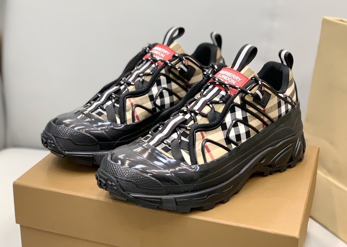 Burberry_shoes_Latest styles_2026_yupoo_Original_quality