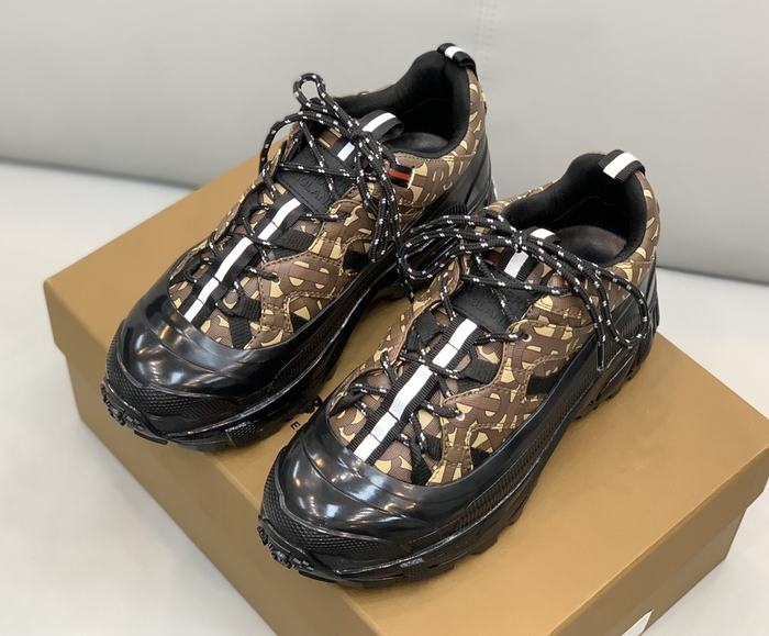 Burberry_shoes_Latest styles_2026_yupoo_Original_quality