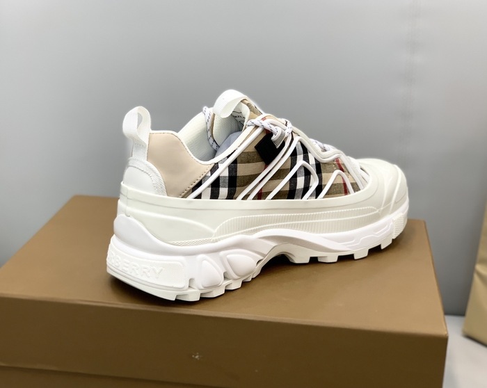 Burberry_shoes_Latest styles_2026_yupoo_Original_quality