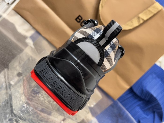 Burberry_shoes_Latest styles_2026_yupoo_Original_quality