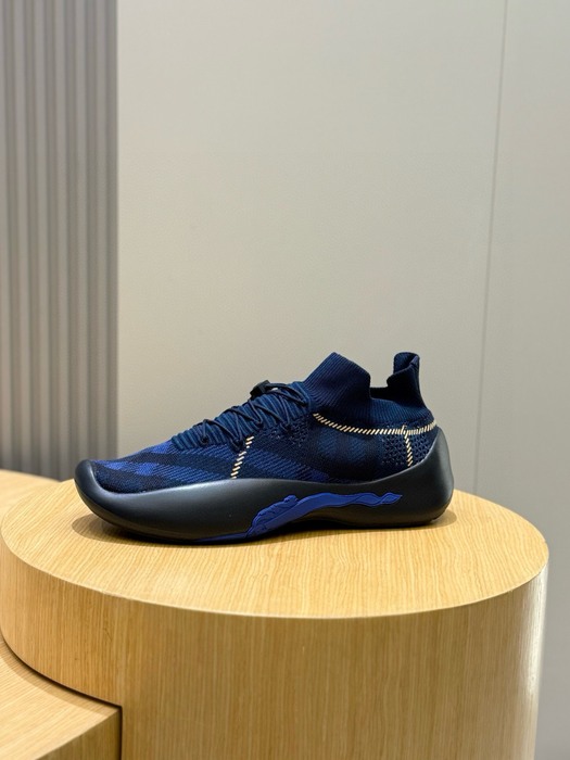 Burberry_shoes_Latest styles_2026_yupoo_Original_quality