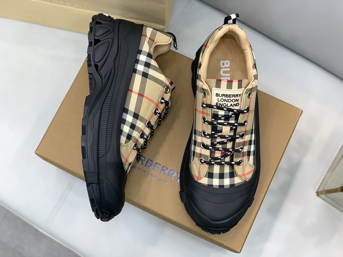 Burberry_shoes_Latest styles_2026_yupoo_Original_quality