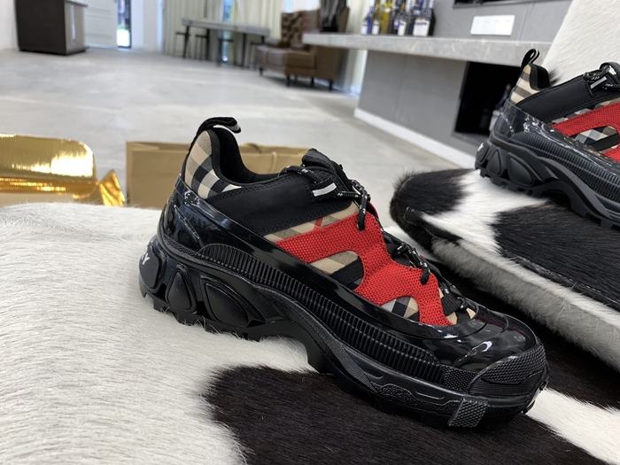 Burberry_shoes_Latest styles_2026_yupoo_Original_quality