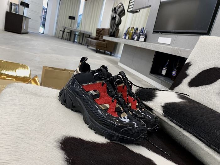 Burberry_shoes_Latest styles_2026_yupoo_Original_quality