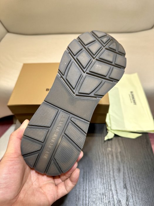 Burberry_shoes_Latest styles_2026_yupoo_Original_quality