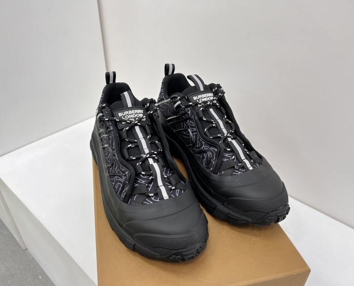 Burberry_shoes_Latest styles_2026_yupoo_Original_quality