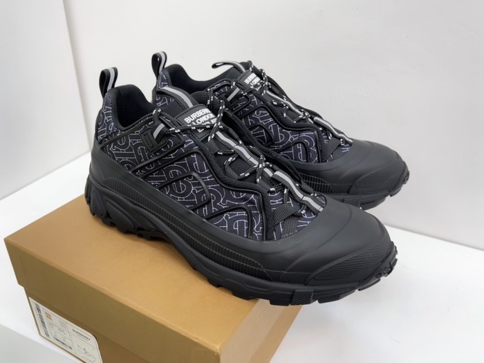 Burberry_shoes_Latest styles_2026_yupoo_Original_quality