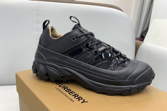 Burberry_shoes_Latest styles_2026_yupoo_Original_quality
