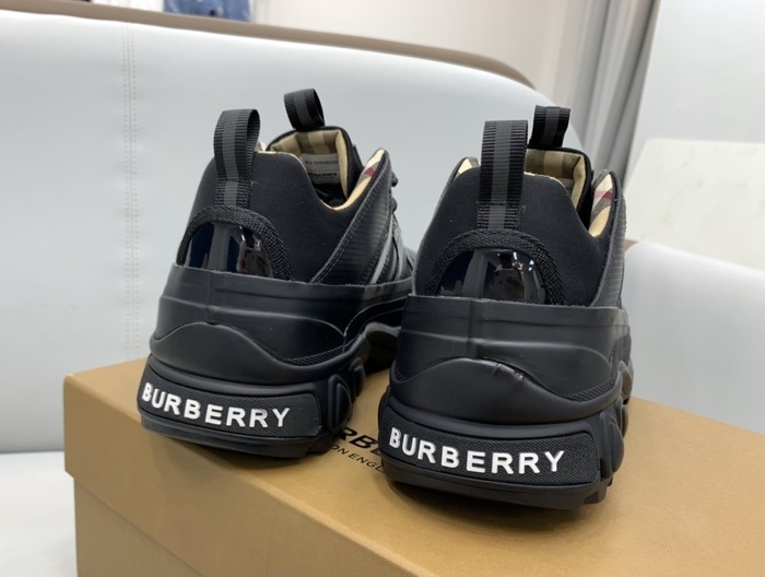 Burberry_shoes_Latest styles_2026_yupoo_Original_quality
