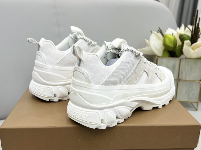 Burberry_shoes_Latest styles_2026_yupoo_Original_quality