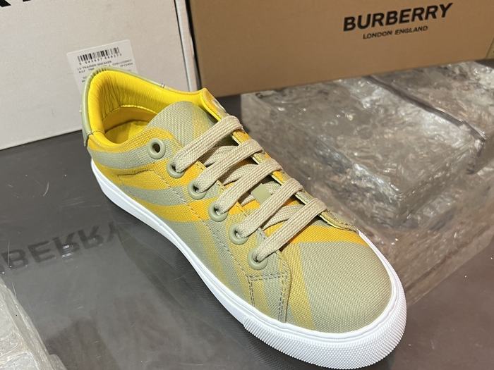 Burberry_shoes_Latest styles_2026_yupoo_Original_quality