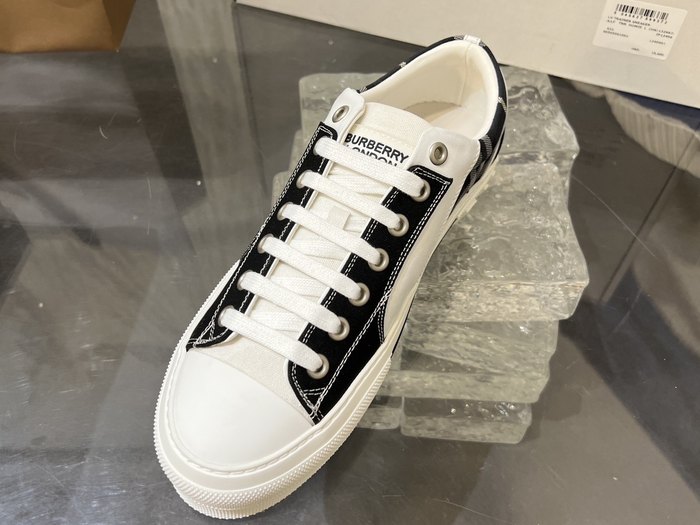 Burberry_shoes_Latest styles_2026_yupoo_Original_quality