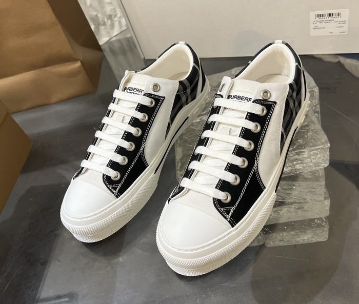 Burberry_shoes_Latest styles_2026_yupoo_Original_quality